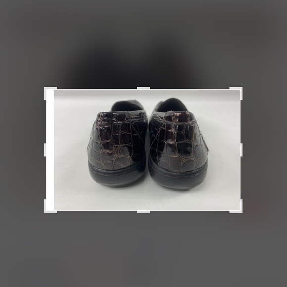 Clarks Sz 10 BrownAlligator Bendables Women's Loafer - Picture 7 of 11